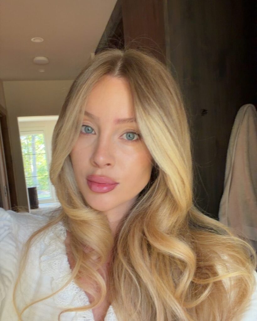 Daisy Keech